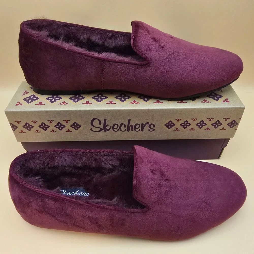 Skechers Cleo Cozy Loafer Fancy Dreamer Burgundy Faux Fur Flats Loafer Womens 8